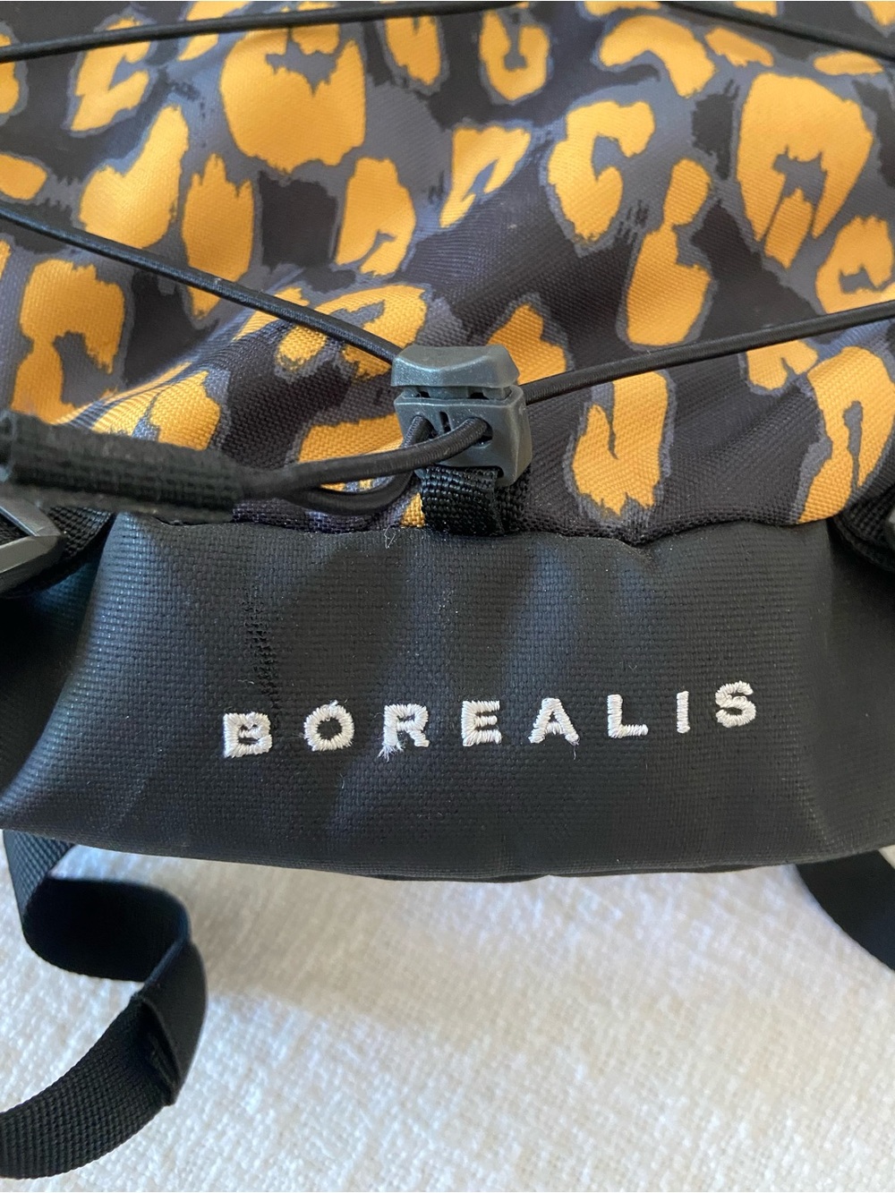 The North Face Borealis Cheetah Print Black & Gold Backpack Unisex 27L - Picture 5 of 16